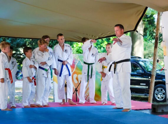 image00019